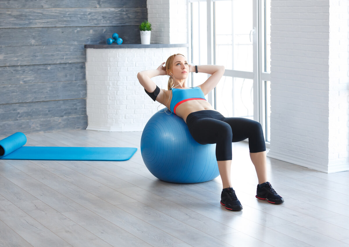 6 ejercicios con pelota de pilates