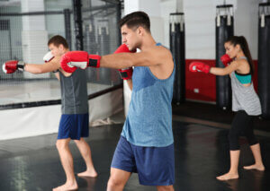 ¿Cuántas calorías se queman durante una sesión de body combat?