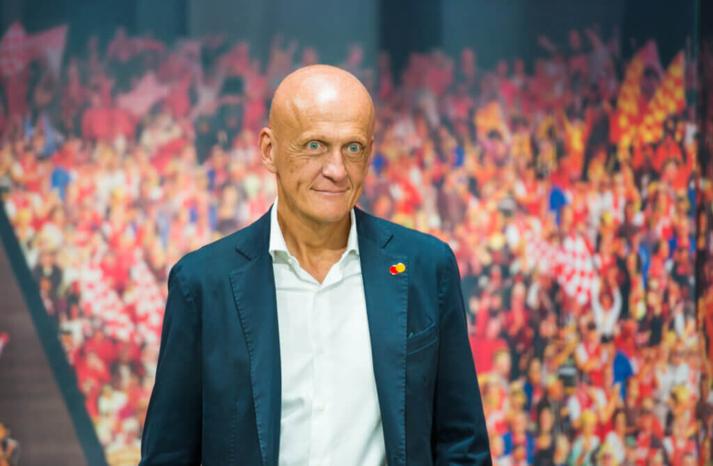 Pierluigi Collina se ubica entre los mejores árbitros de la historia.