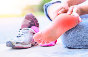 Causas de la fascitis plantar después de entrenar