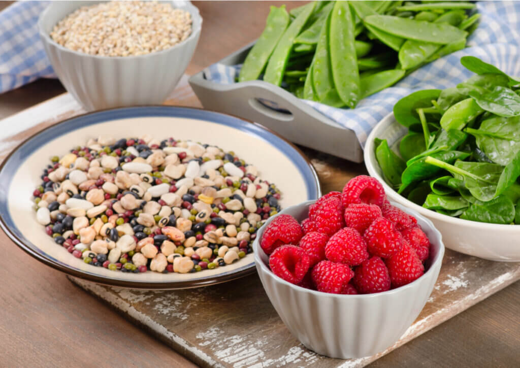 La fibra es un nutriente esencial para cuidar la salud digestiva.