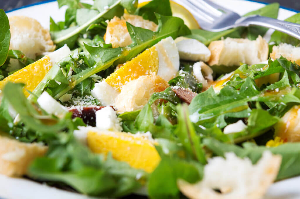 El huevo puede contribuir en la ganancia muscular en una dieta vegetariana.