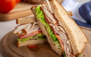 3 recetas de sándwich de pavo saludables