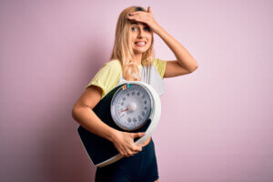 4 ejercicios de yoga para adelgazar