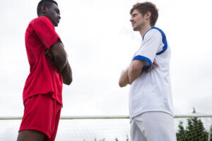 ¿Por qué se produce violencia en los deportes?