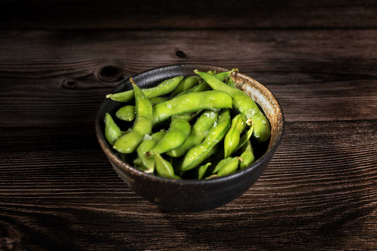 Edamame: ¿cómo se come para ganar masa muscular?