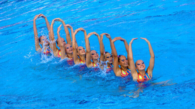 coreografía en nado sincronizado