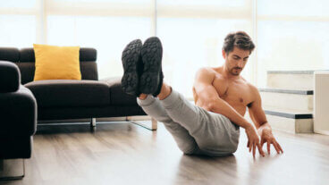 Cómo hacer el «russian twist» para un abdomen definido