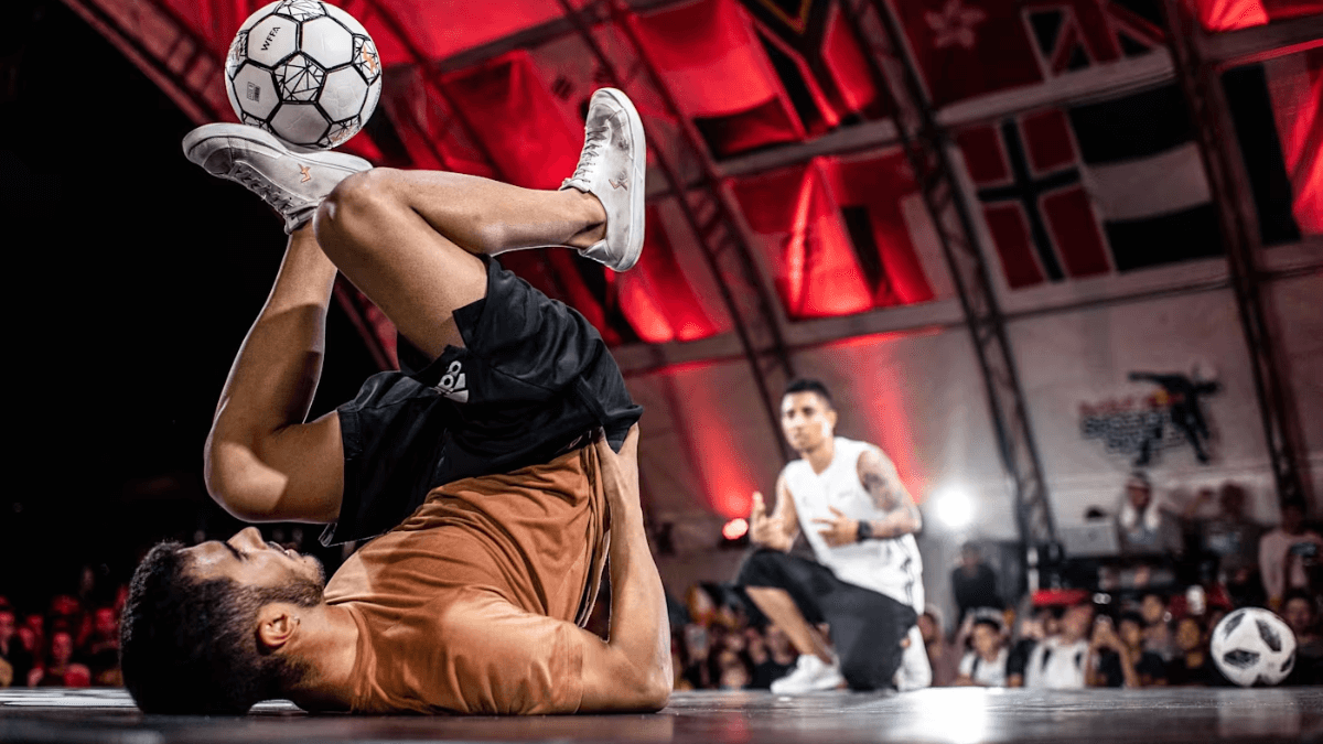 Fútbol de estilo libre