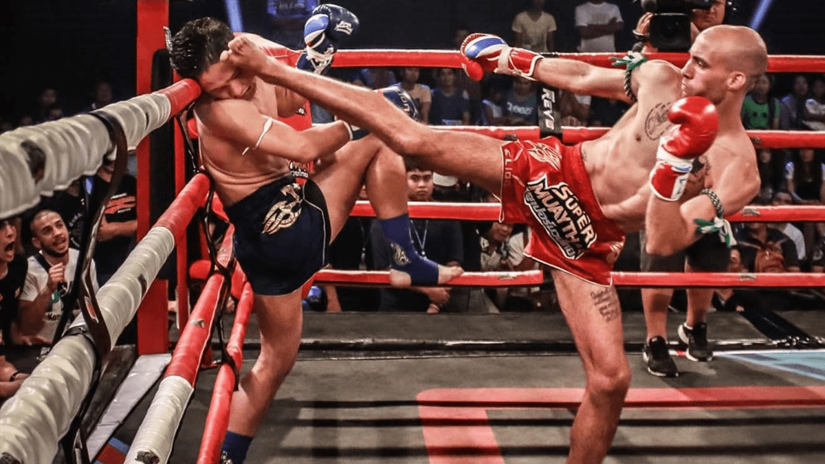Muay thai.